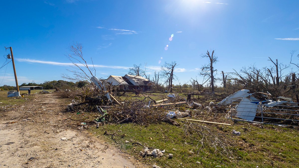 Our thoughts are with those impacted by last night's tornado outbreak that damaged property and affected many throughout Oklahoma. Resources are available for those who are experiencing stress after a natural disaster ⬇️ okla.st/3UNtcNn