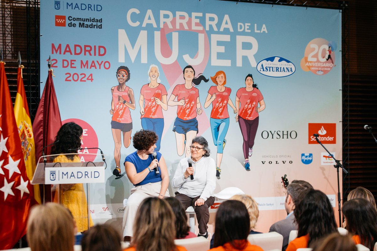 ¡2️⃣0️⃣ años no son nada! 😍 Hemos presentado hoy en el Palacio de Cibeles la Carrera de la Mujer Central Lechera Asturiana de Madrid que se celebra este domingo desde las 9h.