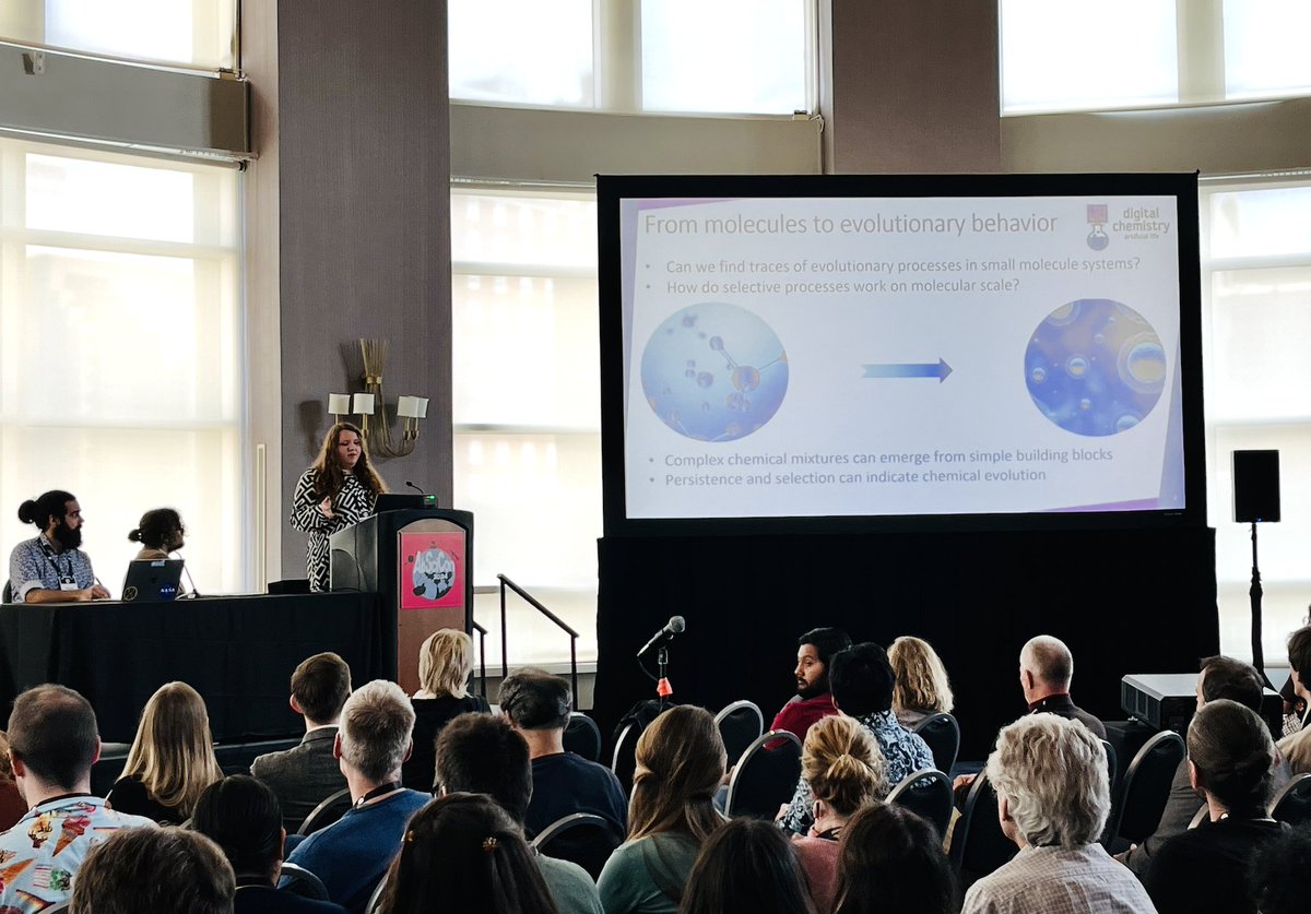 Great talk from @SilkeAsche yesterday at #AbSciCon24 on oligomers & minerals! 🌌🧬 #astrobiology #originoflife @oolen_org