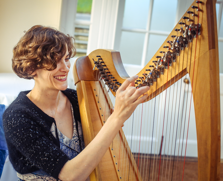 The Clarsach and Folk Harp Course with Steph West and Fidelma Hanrahan- Fri 11 - Sun 13 October 2024 Learn traditional tunes from Ireland and England on the harp, both learning by ear and playing from score. Become a member and book early from May 14th! benslowmusic.org/index.asp?Page…