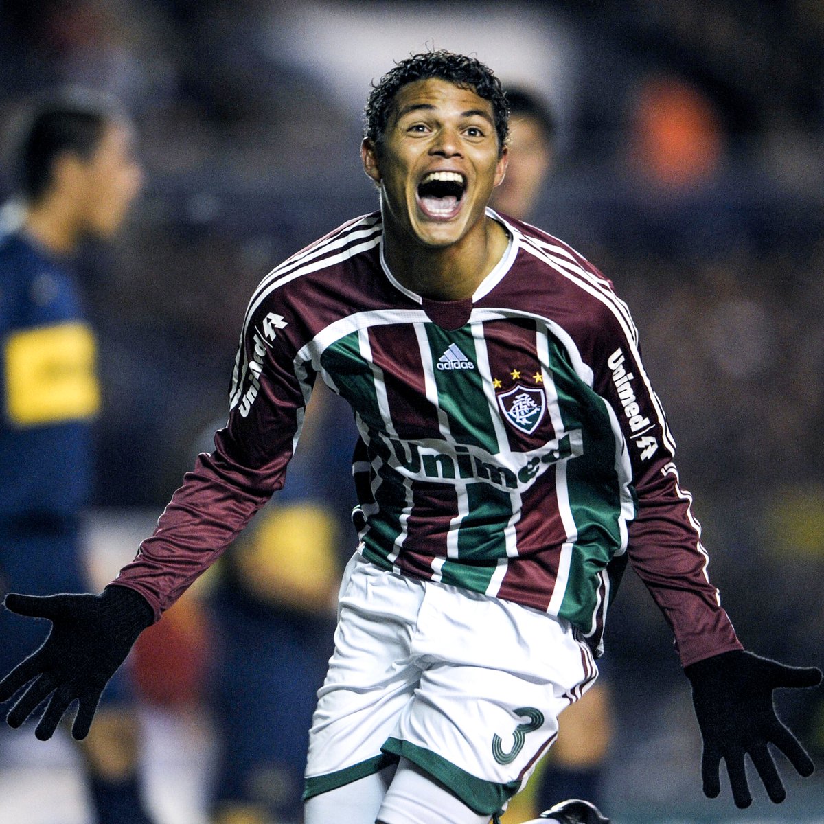 OFFICIAL: Thiago Silva will return to his boyhood club Fluminense after 14 years and 30 trophies in Europe 🏠🇧🇷