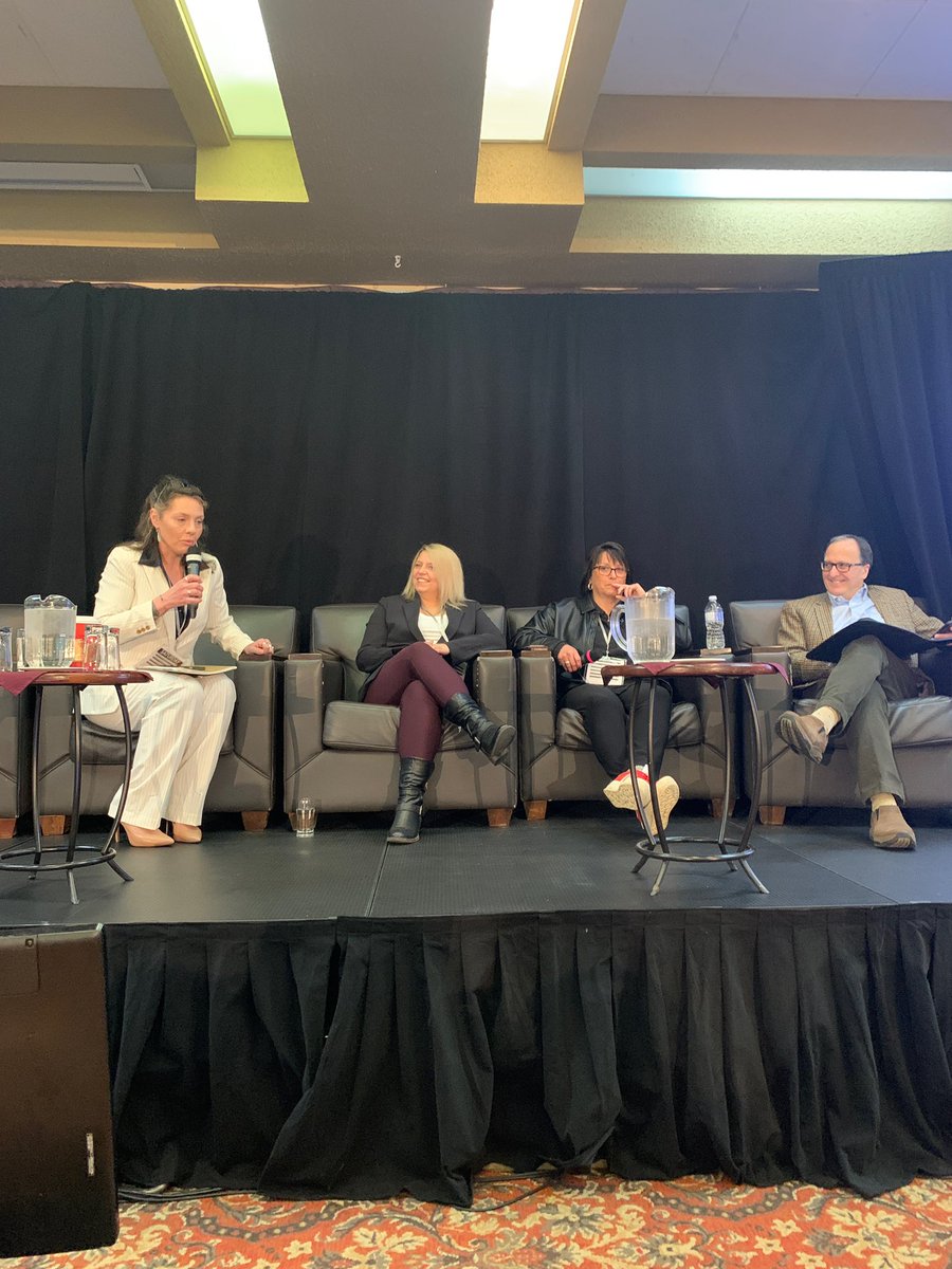 DeatraWalsh's tweet image. It’s #MunicipalAwarenessWeek in NL. At the @MunicipalNL symposium last week, I was honoured to moderate a discussion with Cow Head Mayor Deanna Hutchings, Lab City Mayor Belinda Adams &amp;amp; Dr. Rob Greenwood on economic development &amp;amp; the role of municipal leaders. A great chat!