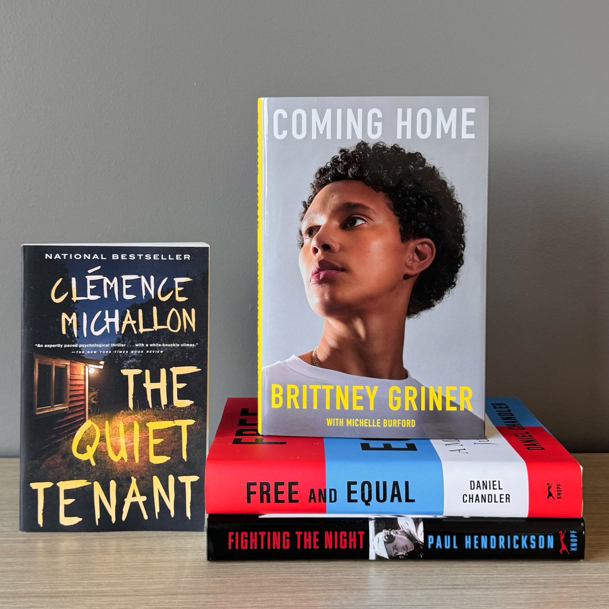 Wshing a happy pub day to: 🏀 COMING HOME by Brittney Griner 🪖 FIGHTING THE NIGHT by Paul Hendrickson 🗳️ FREE AND EQUAL by Daniel Chandler 🏚️ THE QUIET TENANT by Clémence Michallon