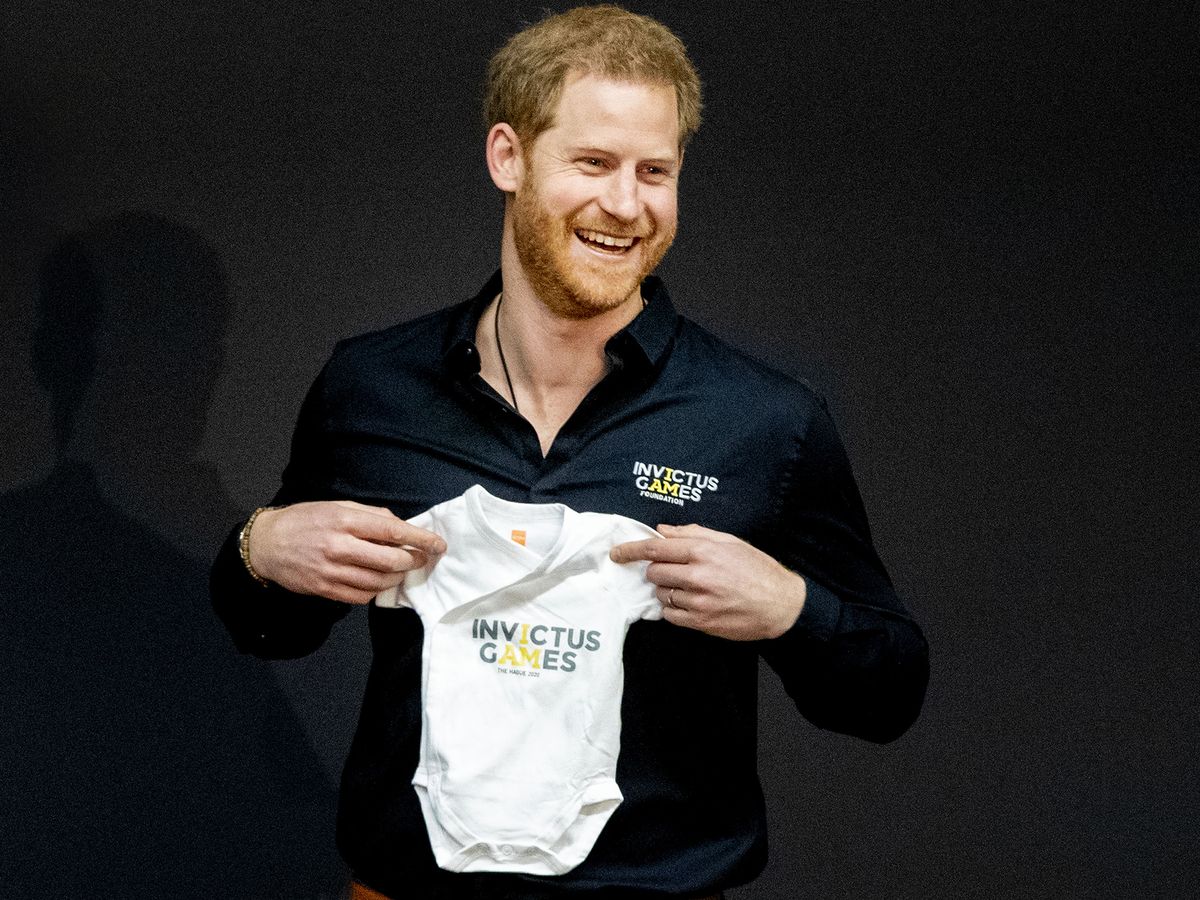 Mu_Ri_Elle's tweet photo. Prince Harry's babies grow so fast! 🎂
#IAM10
#PrinceArchie5 https://t.co/CqLGbFs34L