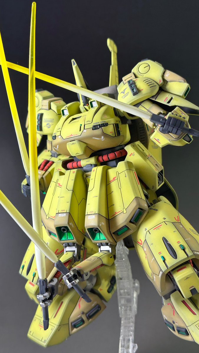 こんなのに迫られたら小間切れにされるの確定 #gunpla #ガンプラ #ガンプラはどんな自由な発想で作ってもいいんだ #ガンプラ好きと繋がりたい #HGUCジオ