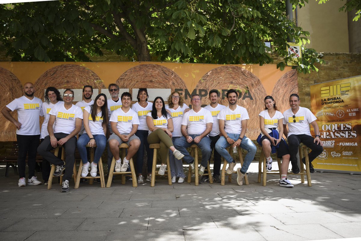 Presentem la 3a edició de l’<a href="/empordamusicf/">empordamusicfestival</a>! Novetats: 2 dies de concert (divendres 26 de juliol gratuït i dissabte 27 de juliol); ampliació del recinte, serveis, aforament (8.500 persones); entrades per entre 20-35€; col•laboració amb <a href="/bisbalbasquet/">Bisbal Bàsquet //*//</a> i Colla Sense Vàlvules…