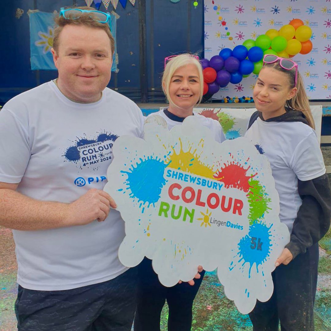 We were thrilled to appear as an official sponsor at the Shrewsbury Colour Run, hosted by @LingenDavies Cancer Fund!🌈

Edward, Michelle and Molly ran the 5K circuit, and our team also prepared a post-run lunch for everyone in attendance 🍴🥪

lingendavies.co.uk