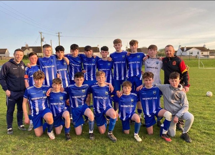 Congrats to U14A Lough Derg F.C. Premier Division champions last week. Present and past pupils of Ballina Primary School represented. Maith sibh leaids! @ActiveFlag @BallinaGAA @NenaghGuardian @stannescck @LoughDergFC