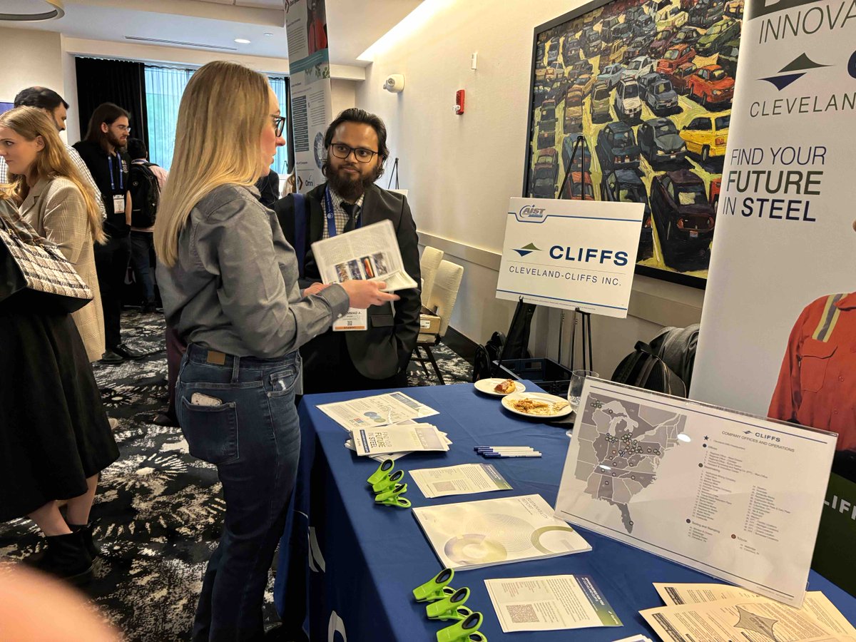 Last night’s Steel to Students Recruiting Reception was a hit! HR personnel from steel companies greeted students and talked to them about the career opportunities available at their companies. We also announced the winners of the student contests. Congrats to all recipients!