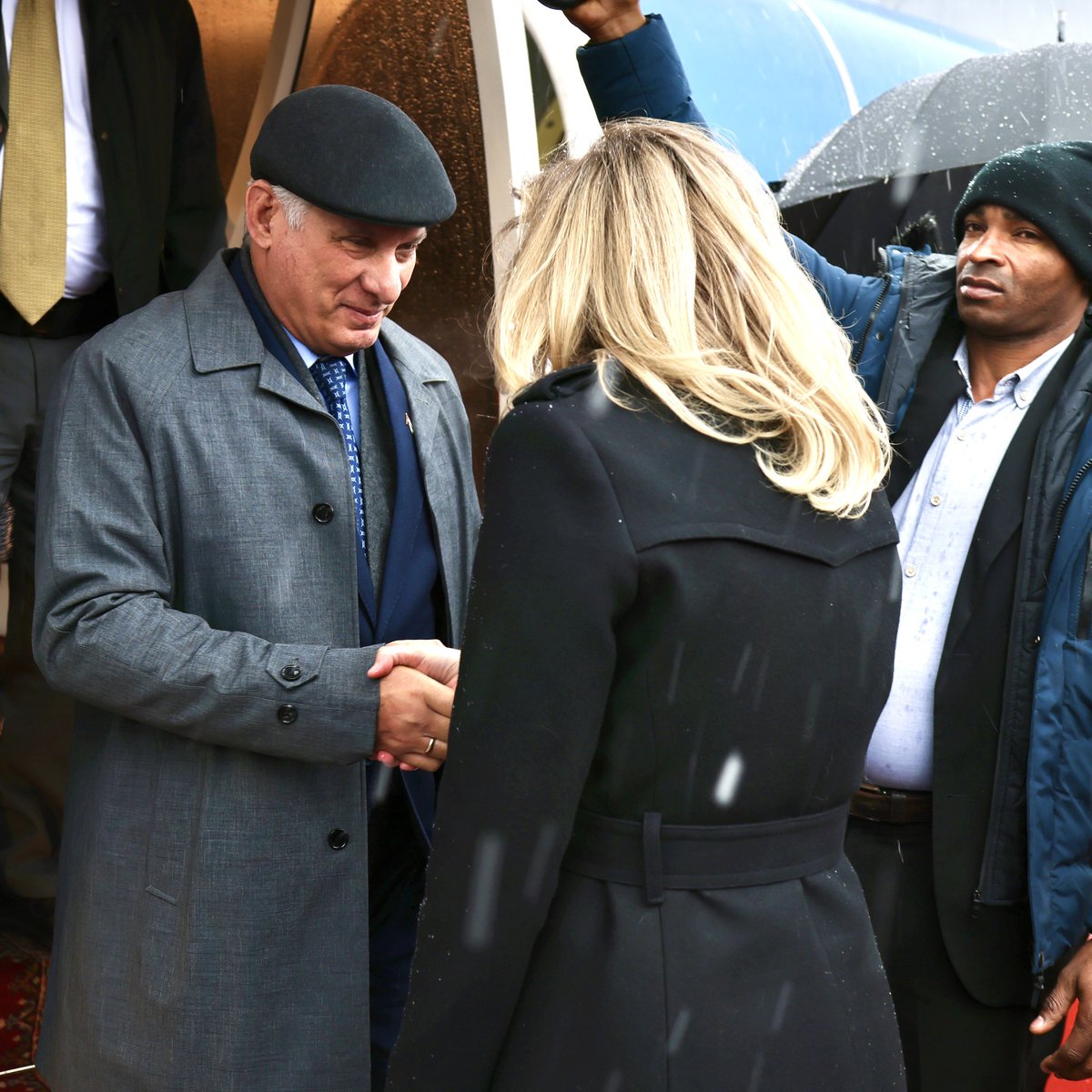 Nuestro Primer Secretario del CCPCC y Presidente <a href="/DiazCanelB/">Miguel Díaz-Canel Bermúdez</a> está en Moscú,se trata de la cuarta visita como Jefe de Estado a esa hermana nación,entre otros asuntos a tratar se espera que asista al desfile por el Día de la Victoria invitado por el presidente ruso.
#Artemisa