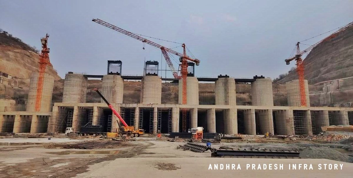 🔸Latest Progress Status Of The  World’s largest Integrated Renewable Energy Storage Project (IRESP) At Pinnapuram in Nandyal District 🏗️

▫️Investment : Rs. 28,000 Crore
▫️Power Project Capacity : 5230 MW

#AndhraPradesh #Kurnool #Greenko 
#PinnapuramIRESP #GreenEnergy…