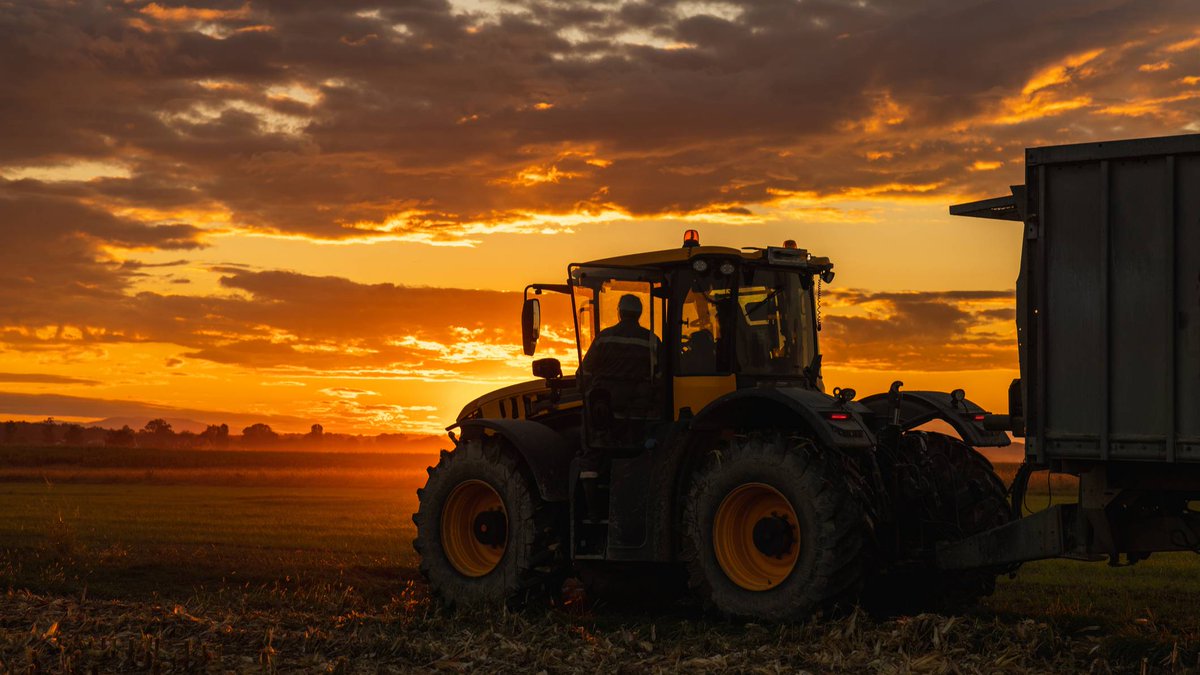 The agricultural economy has long relied on diesel technology because of its combination of efficient power, performance, reliability, durability and record of continuous improvement including its environmental performance. enginetechforum.org/agriculture #AgOnTheMall24