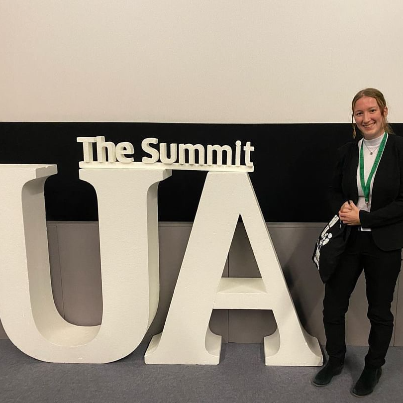 Submit your 'A' grade coursework to @UndergradAward by June 7 and gain global recognition for academic excellence. Gold Medal and Highly Commended award recipients attend the Global Summit in Dublin. Read more here: international.uwo.ca/learning/globa…