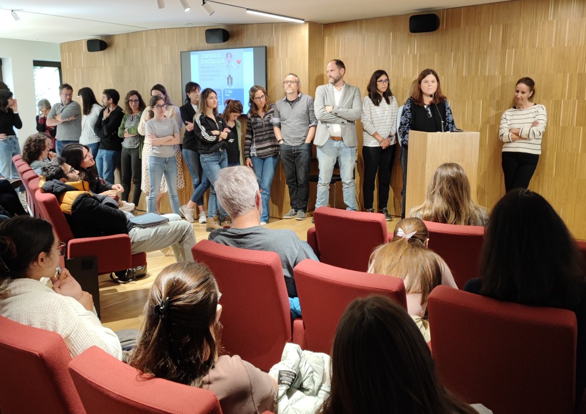 @COMGirona 👩‍⚕️ 👨‍⚕️ Enguany començaran l'especialització en MFiC en un dels centres d'#AtencióPrimaria de l'ICS a #Girona acreditats per a la docència 28 residents MIR i 7 d'infermeria (IIR)

🏥 Benvinguts a tots i totes!