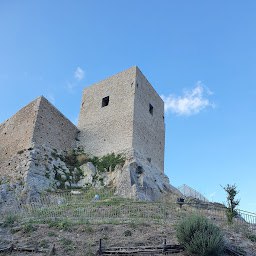 Castillo de Federico II. Montalbano. Sicilia. Italia