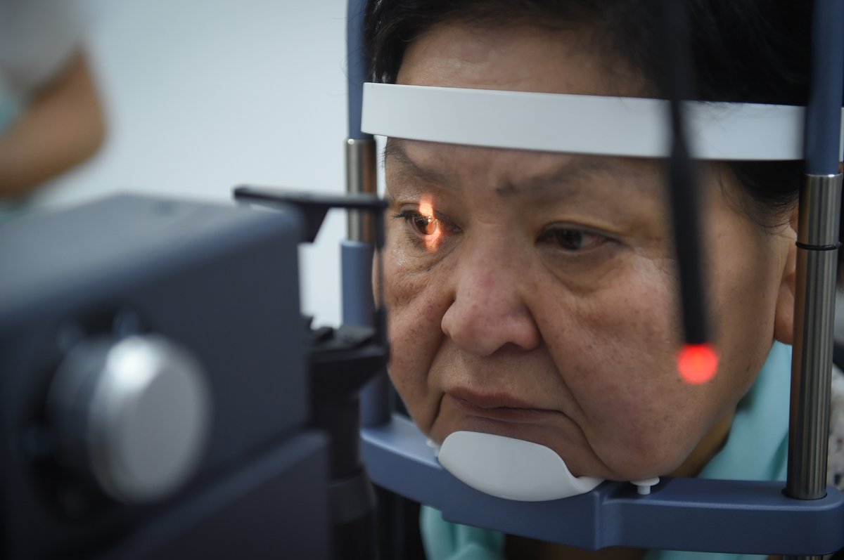 Burul's story from Kyrgyzstan 🇰🇬: a triumph over #diabetic retinopathy (eye damage caused by diabetes). 🙏 to WHO & WDF, she received life-changing treatment👁️‍💪 Her story symbolizes resilience & community support. Read the full story: bit.ly/3JT5mta