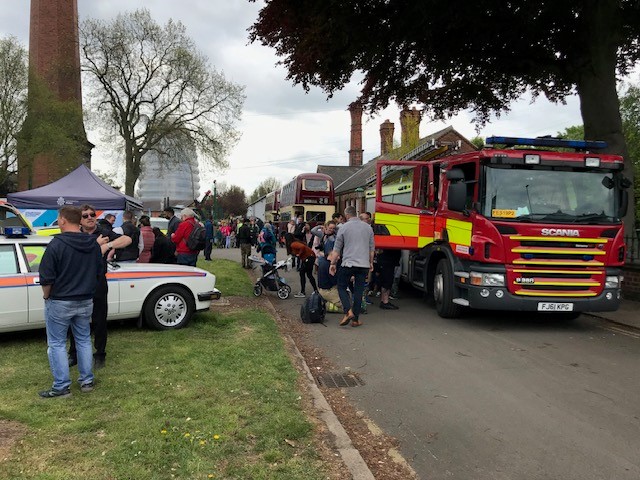 Emergency Services Day Fire engines, flashing lights, police cars, ambulances, face painting and so much more! Plus see the majestic steam powered Beam Engine in action and take a ride on the steam loco. Sunday 12 May 12pm - 4.30pm #AbbeyPumpingStation leicestermuseums.org/EmergencyServi…