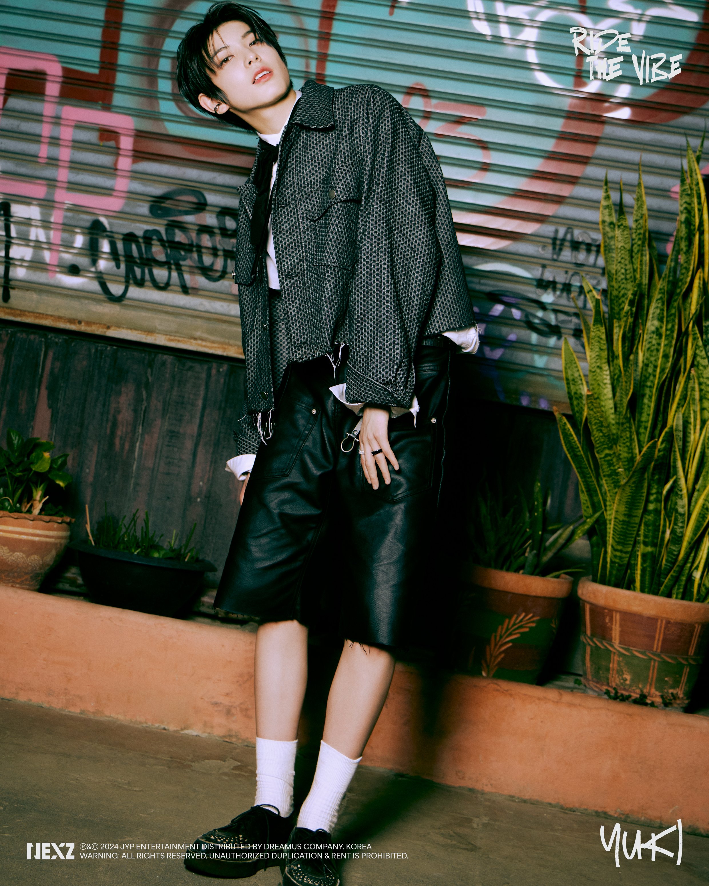 GM-7lJPakAA0vW4?format=jpg&name=4096x4096