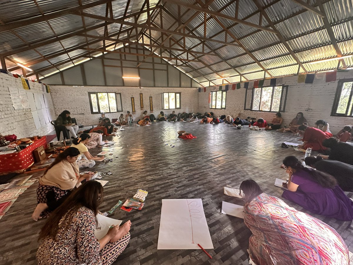 Deep #group #therapy work happening in the Indian Himalayas #sextherapy #arttherapy #india #movementarts #healingarts #mokshainthemountains