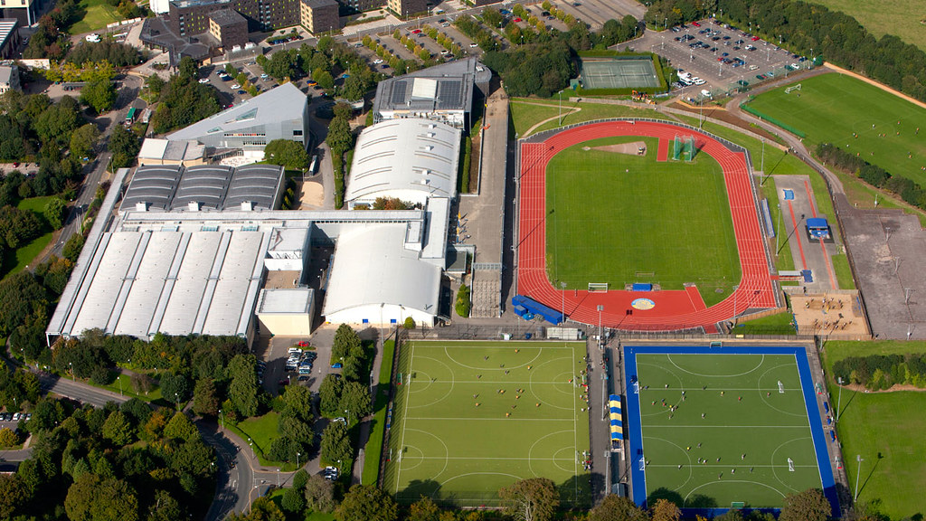 🎾 Team Bath Tribe Camps return for half-term. Staff discounts available! Daily athletics, trampolining and multi-sport camps for children in School Years 2-8 will take place at the Sports Training Village from 28 to 31 May. teambath.com/tribe-schools/…