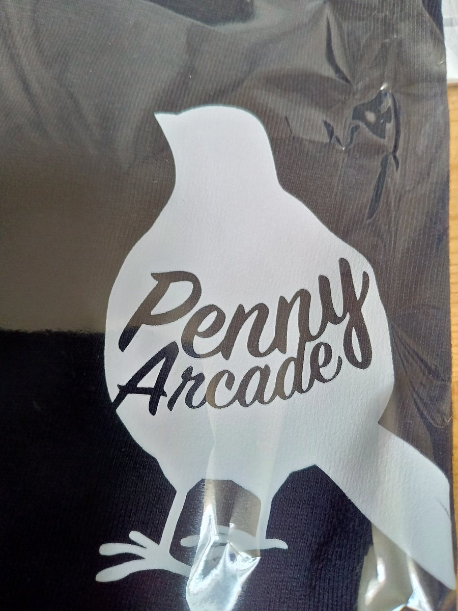 1967summeroflv's tweet image. ライヴは行けなかったので、Tシャツを買った。
#pennyarcade
#ペニーアーケード