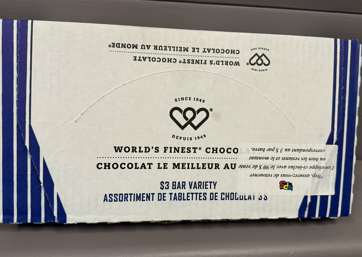 Si vous pouvez nous aider à vendre plus de boites de barres de chocolat pour notre prélèvement de fonds pour l’embellissement de la cour d’école, SVP contactez l’école! Merci à tous pour votre appui! 💛🍫
