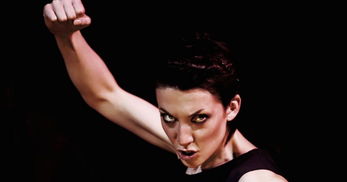 Beautiful Evil Things 21 May 7.30pm @HackneyEmpire #BSL integrated by Kyra Pollitt & caps
Also BSL interpreter around entrance before & after show.
A fierce, funny, bloody take on some of the oldest stories known to woman. From a killer gorgon.
buff.ly/3xPUART