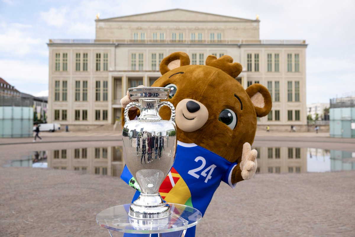 🏆🐻 #EURO2024