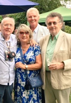 Happy 80th birthday to my golfing partner Richard O'Sullivan (codename Ricardo) pictured here in 2019 with my wife Renee and Robert Powell at Brinsworth House, the home for retired stars, run by @GOWROFFICIAL @RoyalVariety.🎂✨