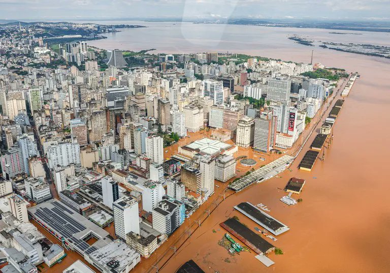 Precisou de uma catástrofe no RS para expor à saciedade a incompetência, o amadorismo, a prepotência, o engodo, o despreparo, o desprezo, enfim, a lambança desse governo de sanguessugas.