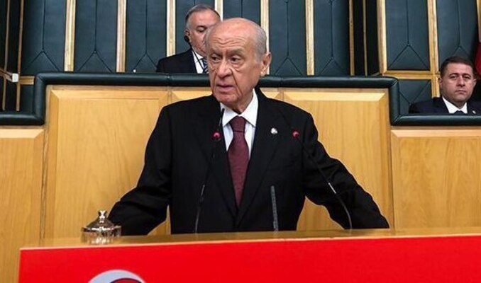 Bahçeli: Türk polisine saldıranlar haçlı kalıntısıdır #Bahçeli #MHP #TBMM #CHP #DevletBahçeli #Polis #İsrail #Gazze #SinanAteş - borsagundem.com/haber/bahceli-…