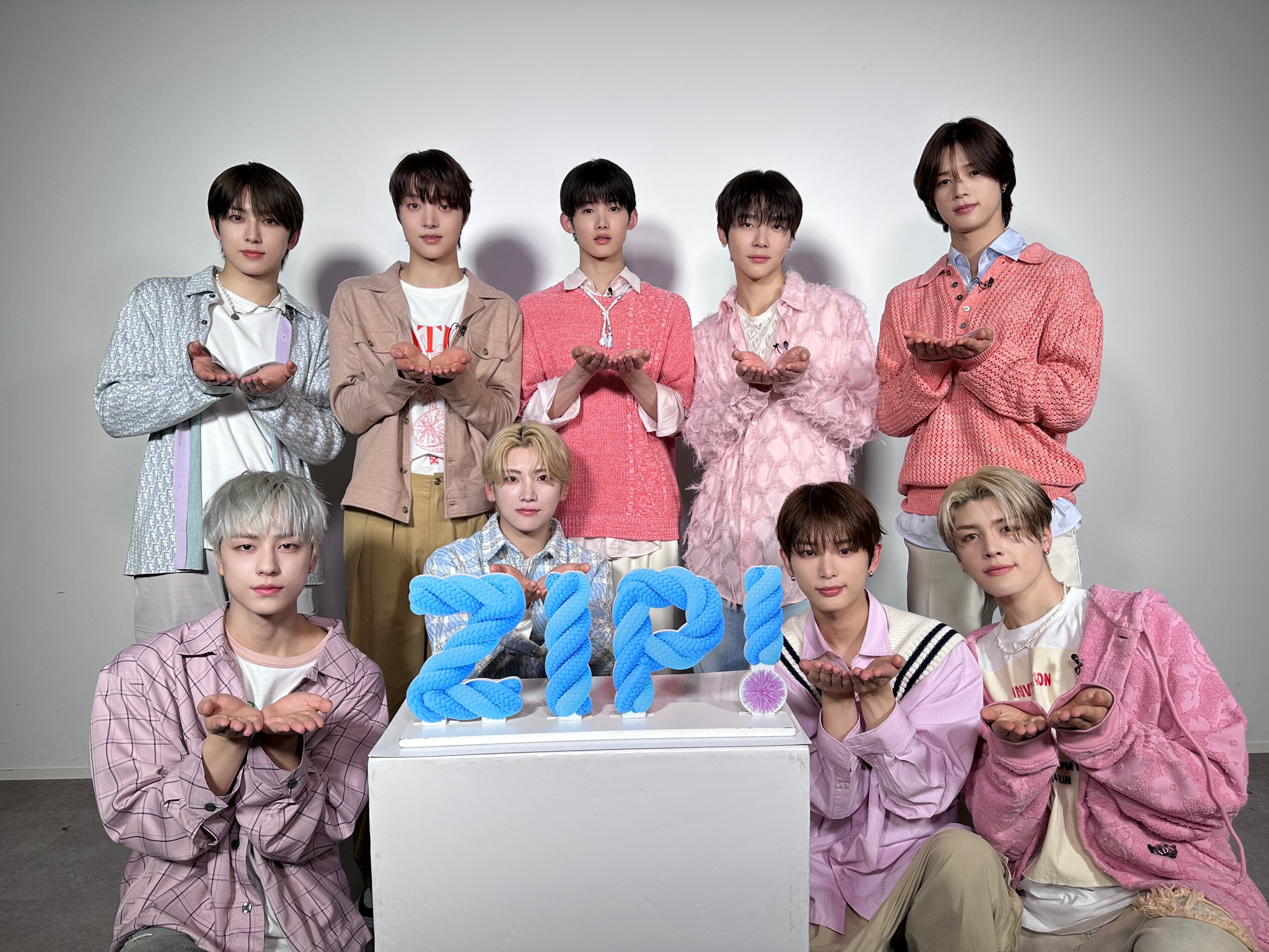 なにわ男子 - ピページ なにわ男子｜セカンドアルバム『POPMALL』7月12日発売 - TOWER