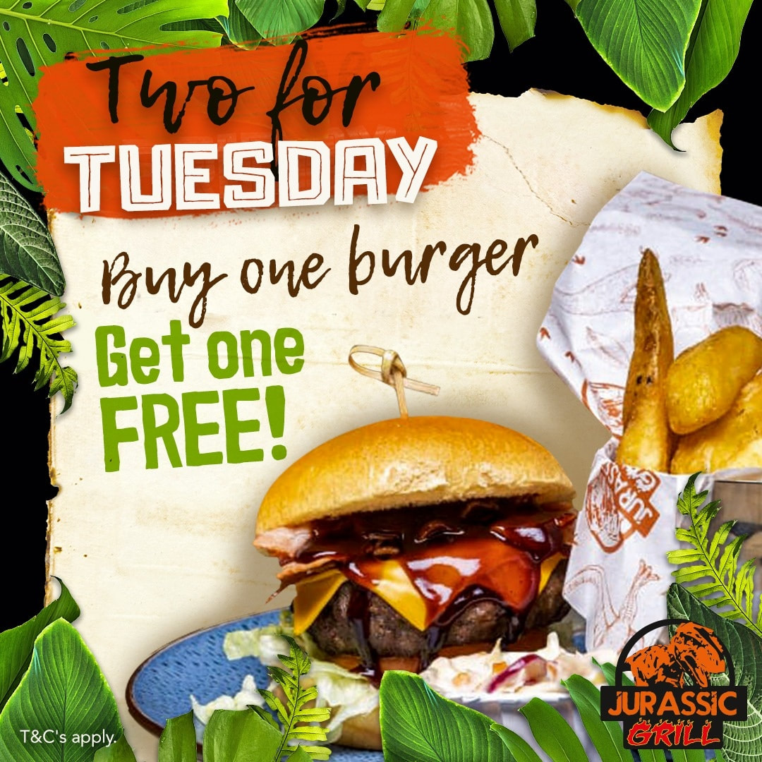 Who was watching the bank holiday movie 🎬 yesterday 'Jurassic World: Fallen Kingdom'?🦖 Why not come along & have your own Jurassic World experience at @Jurassicgrilluk Loch Lomond Shores? It's TWO FOR TUESDAY! 2 BURGERS FOR THE PRICE OF 1!🍔🍔 Open til 9pm last bookings 7.30pm