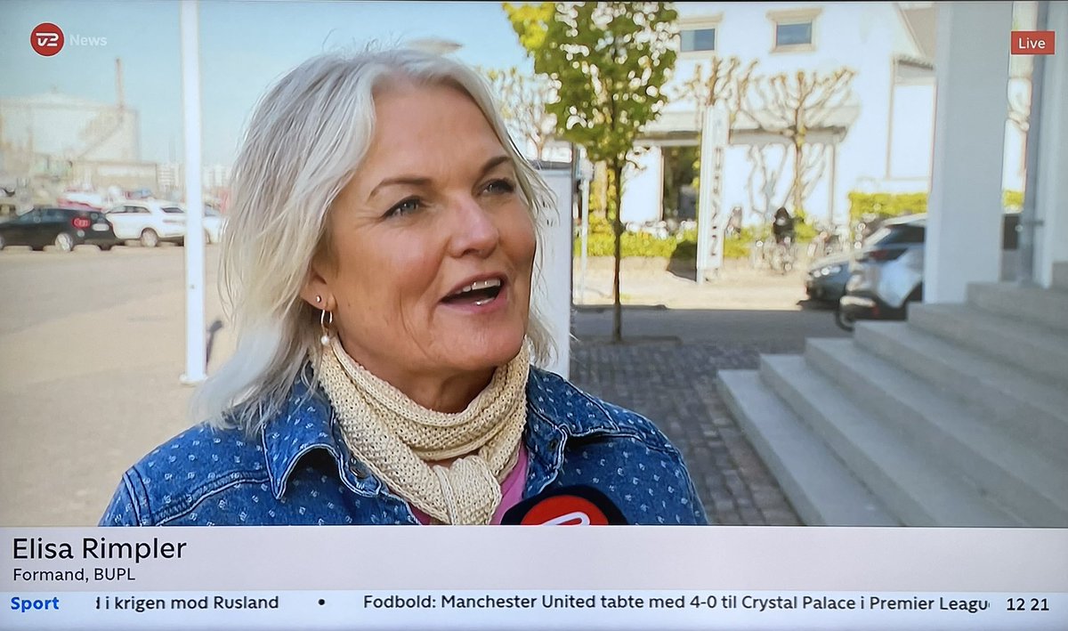 bupldk's tweet photo. 3 ud af 5 pædagoger arbejder på deltid - og mange vil gerne op i tid 🕙 Afgørende bidrag til at løse rekrutteringskrisen i @kommunerne og sikre faglighed og #godtbørneliv 👶 Vigtigt at arbejdsvilkår og arbejdsmiljø gør valget om fuld tid attraktivt, siger @BUPLFormand #kompoldk https://t.co/PPZR2ZCtcG