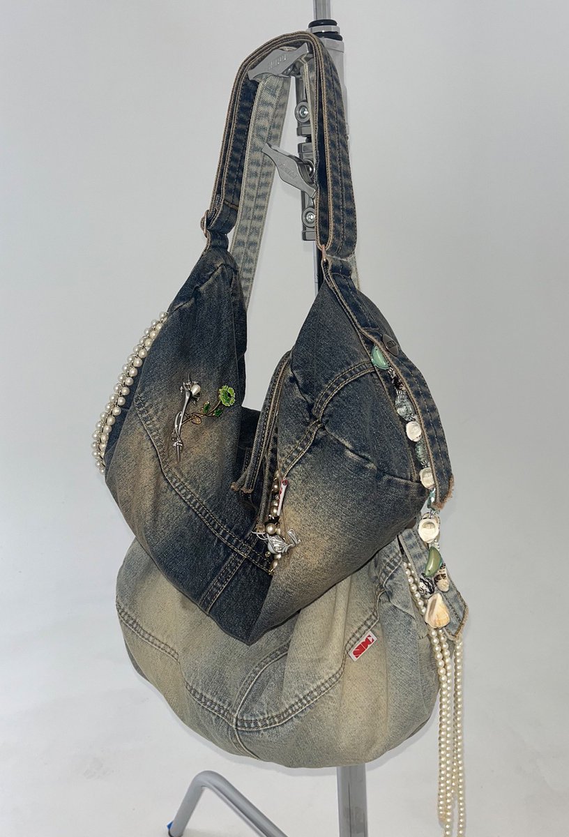 fromdesine's tweet photo. sculptor denim bag SALE40% ⚡️ 
รอบนี้กระเป๋ายีนส์ฟอกของ sculptor ลดเยอะมากกก เหลือใบละ 1,750.- free ems ค่า (หมดโปรพน. 20:30) https://t.co/BiTZLVYfaX