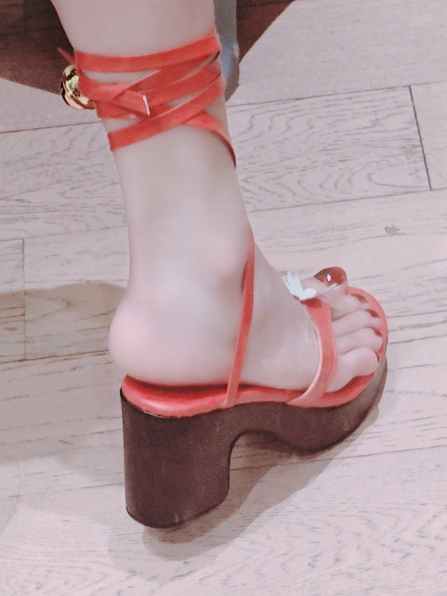 食物特写（试一下cos鞋喵） https://t.co/DYmZ4Gy0u5