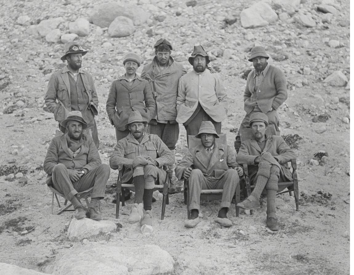 The answer is Hingston the team doctor, top row next to Somervell. He wasn't in the first team photos because he took Bruce back to Sikkim. But who is the other, bottom row, between Norton and Odell? #everst #mallory #himalay #adventure #climb tinyurl.com/yx2k3j3r
