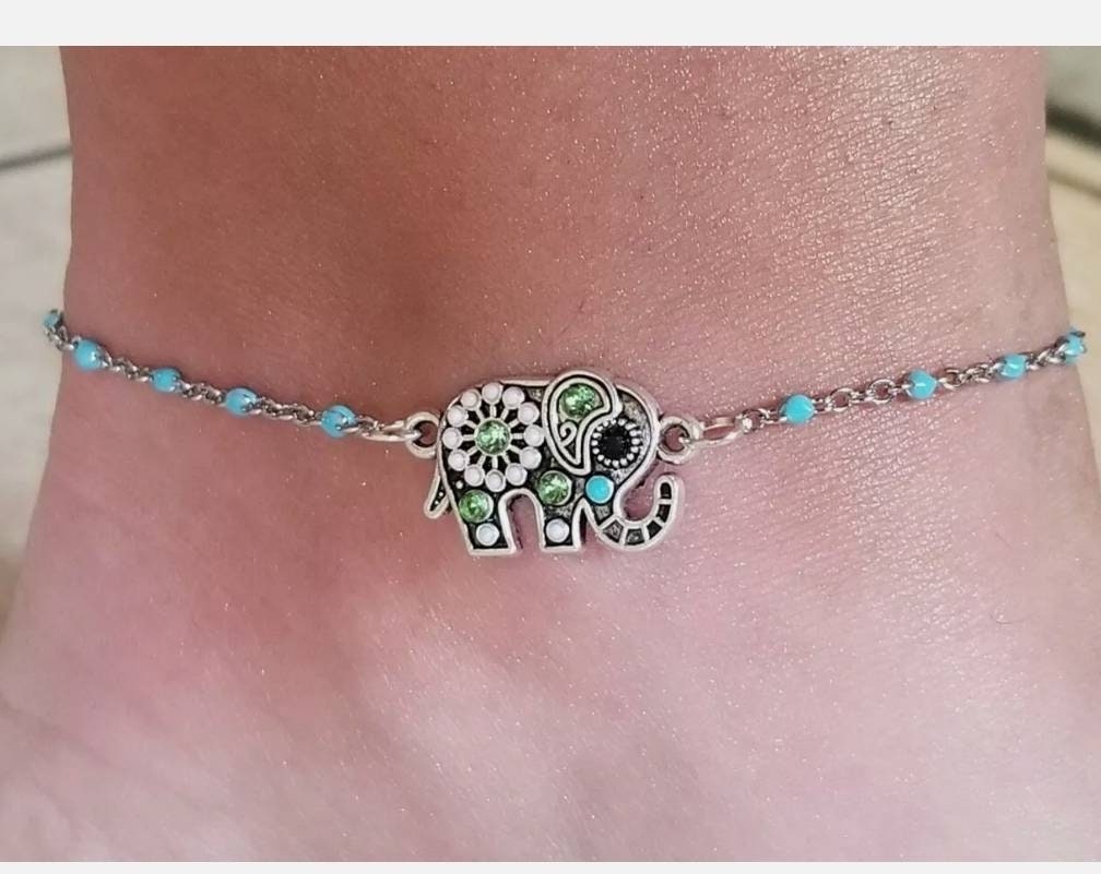 Beaded Crystal Elephant Anklet #jewelry #anklet #anklebracelet #giftsforher #giftideas #gifts #mothersday #mothersdaygifts #graduationgift #etsy #elephants #elephantjewelry #elephantanklet #bohostyle #bohojewelry simplychicbyangela.etsy.com/listing/103564…