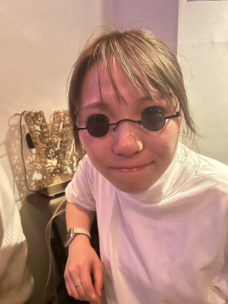 【お知らせ】
５月１０日(金)
Bar.軒先にてやまことさんDAY!!
やります！！

20:00~よりOPENしてますので
是非みなさん遊びにきてねん！
お待ちしてまーす。