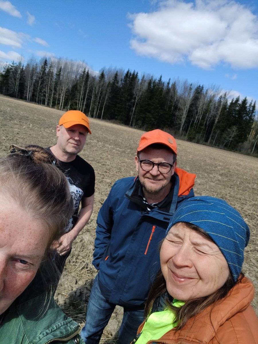 Tästä alkaa viiden vuoden viljelykiertokokeen peltotyöt <a href="/LukeFinland/">Luonnonvarakeskus</a> Jokioisissa. Kenttäkokeen paikan valinta on tärkeä vaihe, jotta koe saadaan tehdyksi  mahdollisimman tasalaatuisella maalajilla. #KasvienKierto