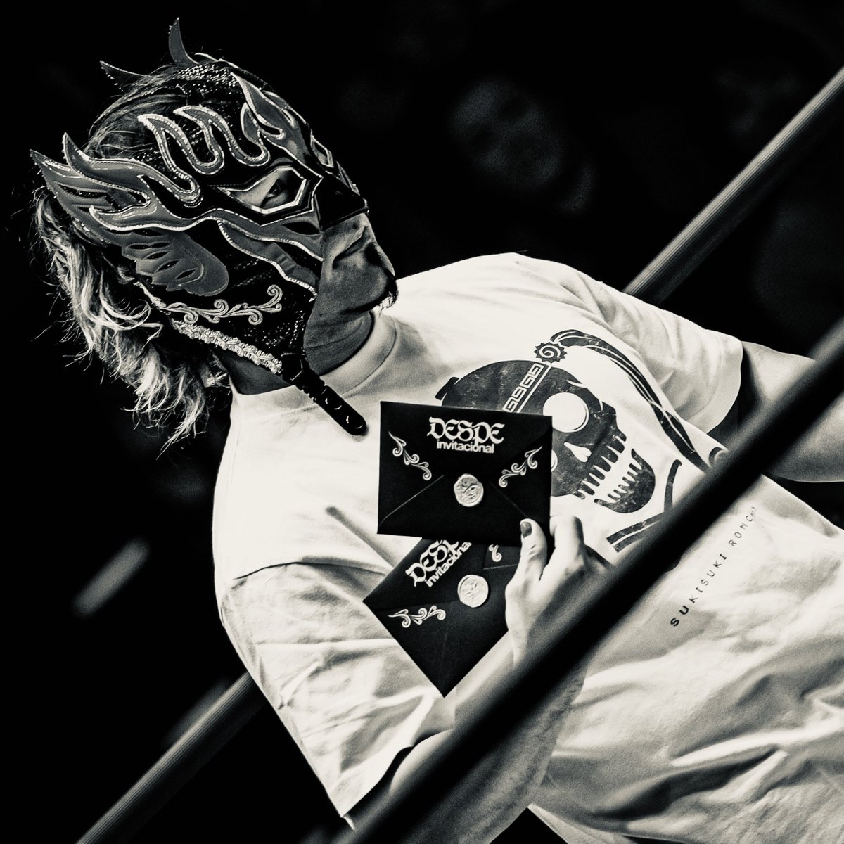 #モノクロにするとカッコ良く見える魔法がかかる #njpw #エル・デスペラード 選手
#ElDesperado #despeinvi (24.5.5 後楽園)