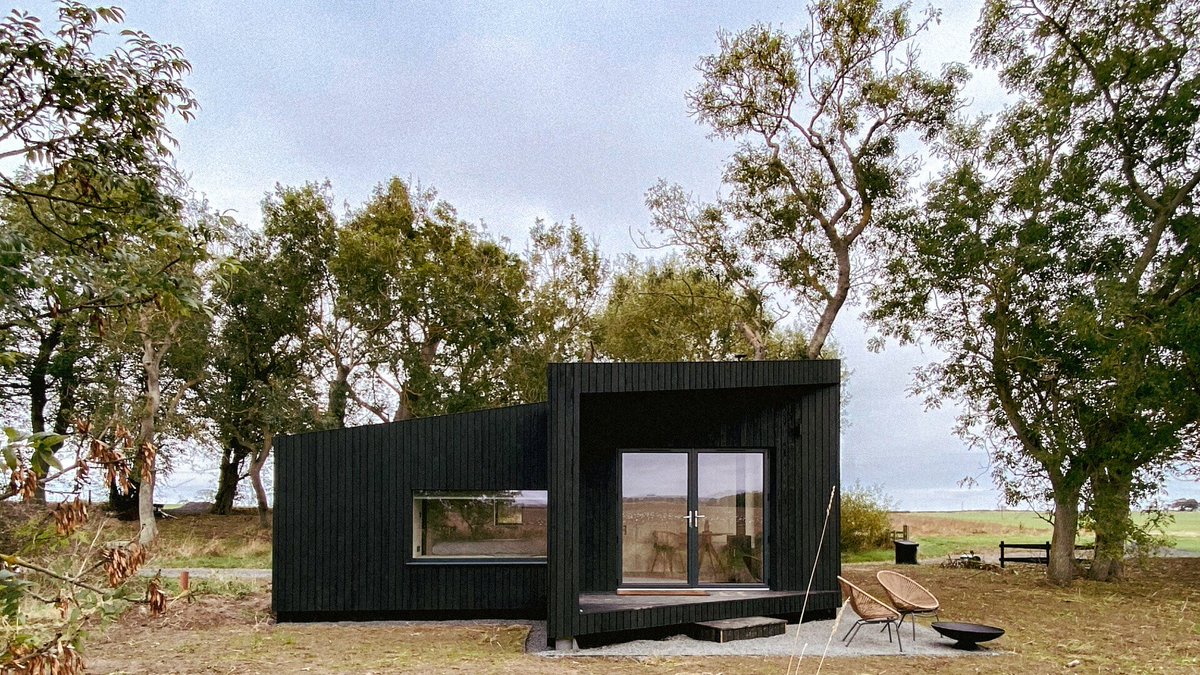 We are not surprised to see Trees at Tughall hitting a top spot as one of Britain’s best cabins, shepherd’s huts and treehouses as selected by The Telegraph! 🌳😊 Read all about it here 👇 ow.ly/AEhp50RuAvf