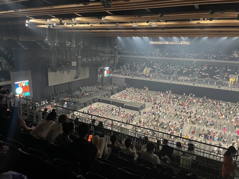 it’s crazy how babymonster are holding their very first fanmeet in japan in an arena where artists like Billie Eilish, Harry Styles and Måneskin hold their CONCERTS at and babymonster already managed to sell it out THEIR POPULARITY IS INSANE.