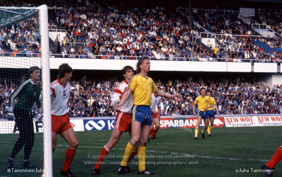 On this day 35 years ago, 7 May 1989, after night ferry from Turku to Stockholm, the first match of a European tour was the World Cup qualifier Sweden v Poland at the old Råsunda Stadium. #SWEvPOL #Italia90 #Rasunda #Svenskfotboll @Mial1986_87