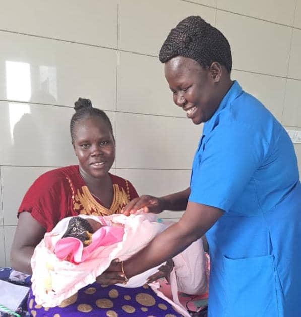 SSNAMA_'s tweet photo. #Midwives play a pivotal role in community health by providing essential care and support to women during pregnancy, childbirth, and the postpartum period. Their services are crucial in promoting maternal and neonatal health
@UNFPASouthSudan
@Canadamidwives https://t.co/tSGjUz3Nql