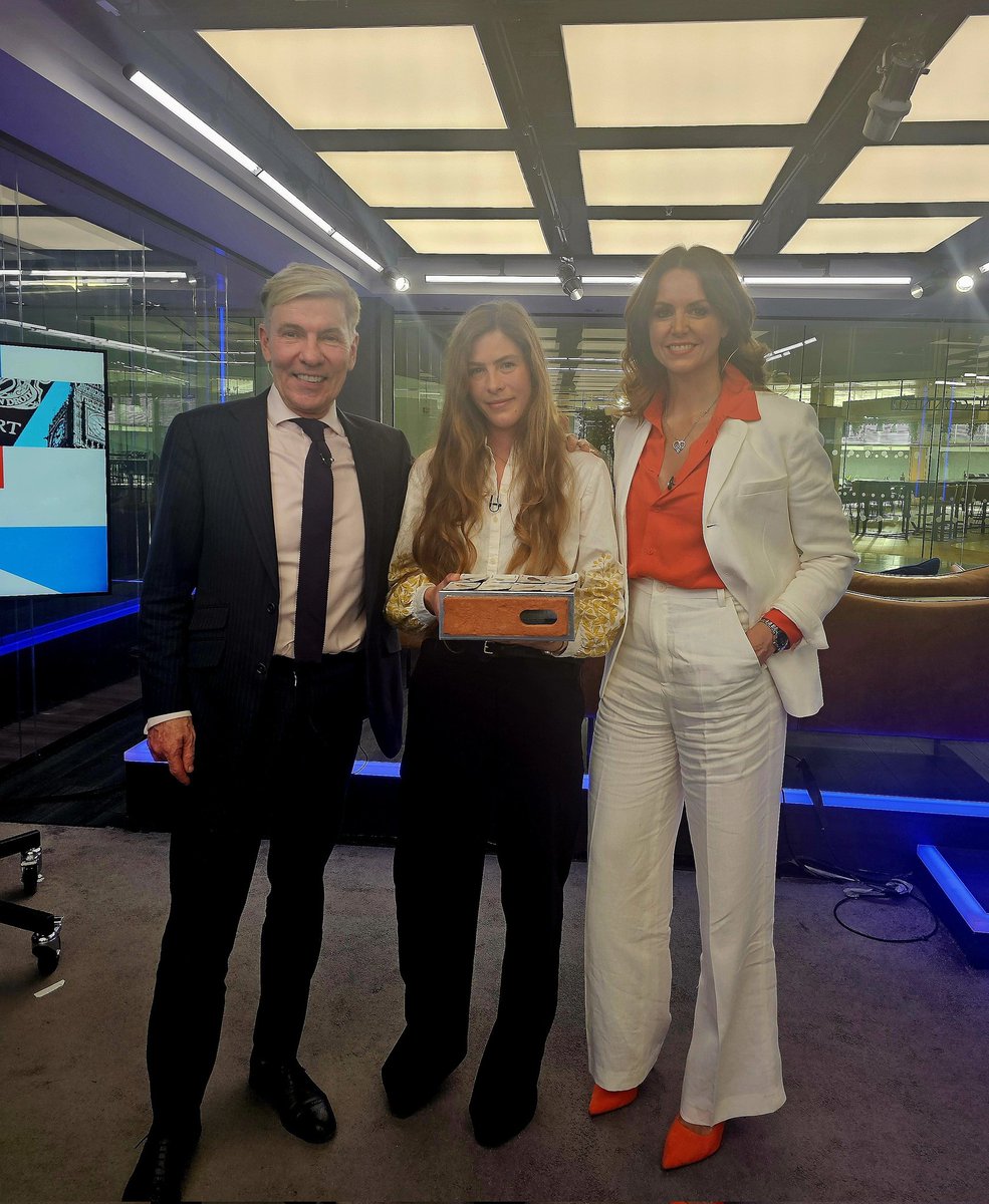 A joy to have @WriterHannahBT on Britain's Newsroom this morning telling us all about the remarkable #Swift birds which arrive back in the UK TODAY after their phenomenal migration! We need to give these special birds plenty of homes. @ZacGoldsmith @toryboypierce @GBNEWS