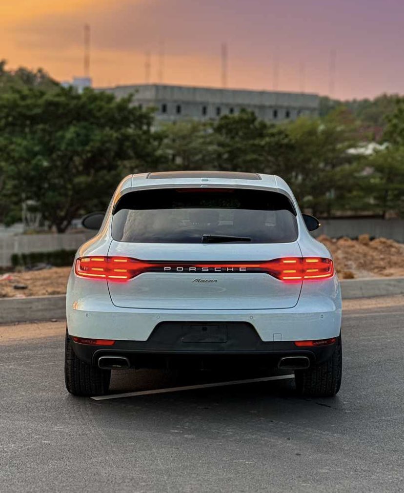 Quick sale!!

PORCHE MACAN
2021

Abuja