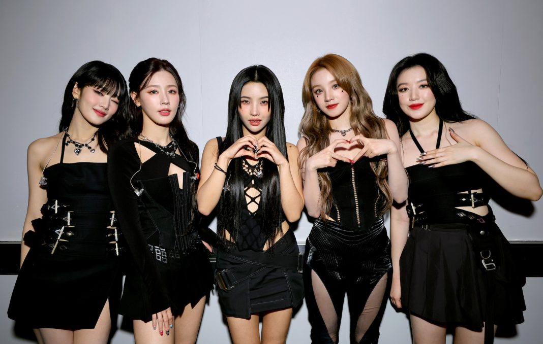 (G)I-DLE has been confirmed to perform in multiple University Festivals: • Inje University May Day Festival (May 29th) • Pusan University Festival (May 29th) • Magic Fiesta Hansung University (May 30th) #GIDLE #여자아이들