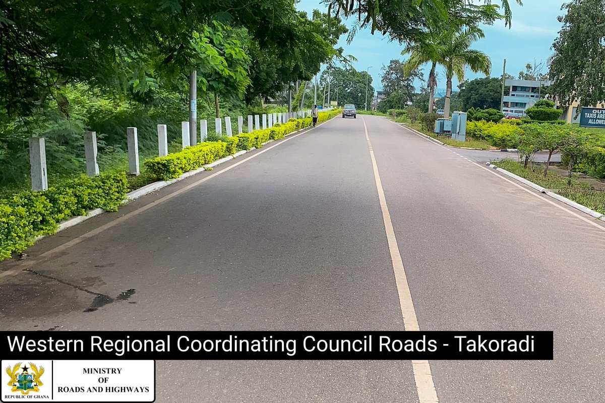📍TAKORADI ROADS - W/R

Current state of Western Regional Coordinating Council area roads, Western Region. 

#RoadsForDevelopment 
#Bawumia2024 
#ItIsPossible
