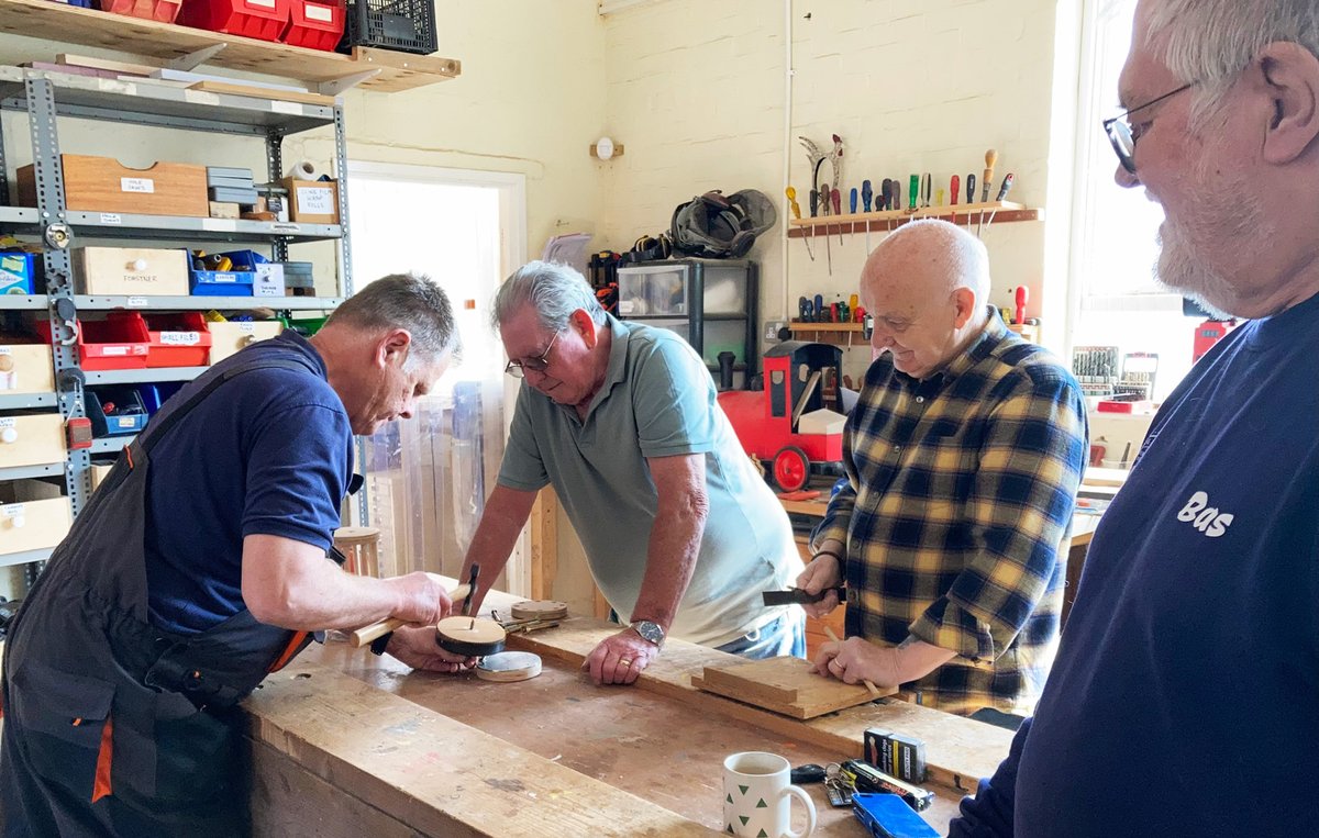 The kind of problem we like to see! The Men's Shed (Horsham) has been such a success that it has now outgrown its original home and the charity has a long waiting list of new members keen to join! 💪😍⚒️ shorturl.at/kpBJM #UKMenssheds #WestSussex #Menshealthmatters